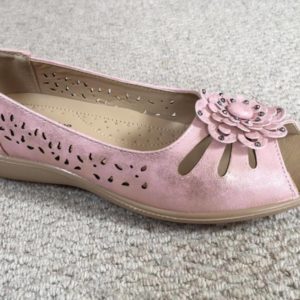 shoe tree comfort sandals